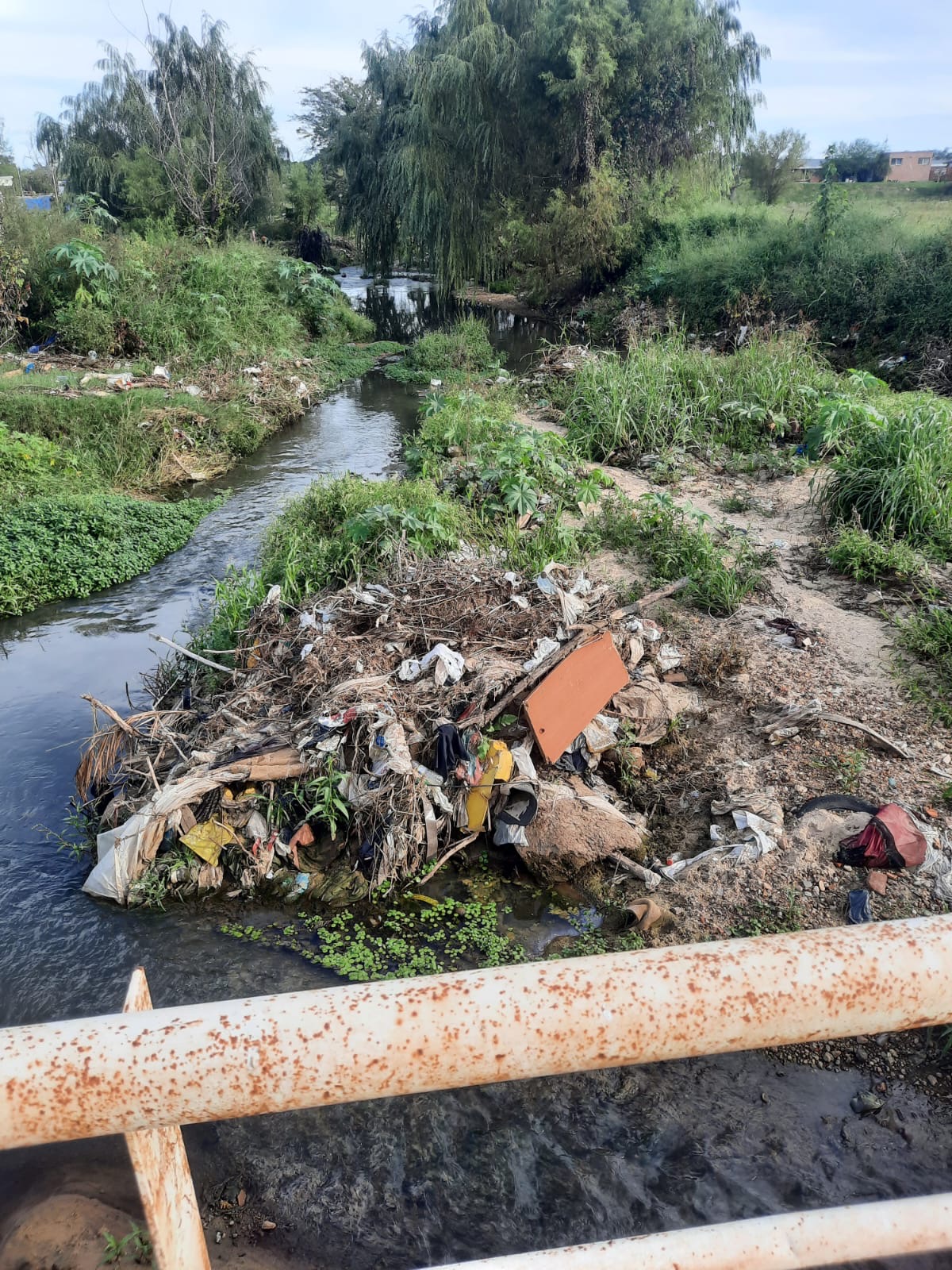 0c0c3c03 b02f 4aeb bfec 1e40e243943f