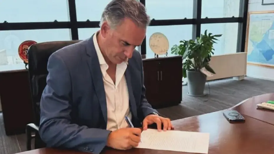 yamandú orsi eutanasia firma uruguay