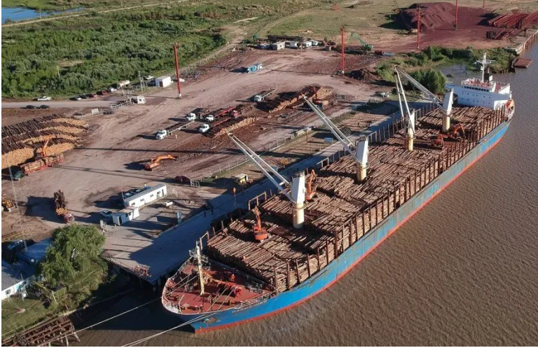 c del u puerto barco madera export
