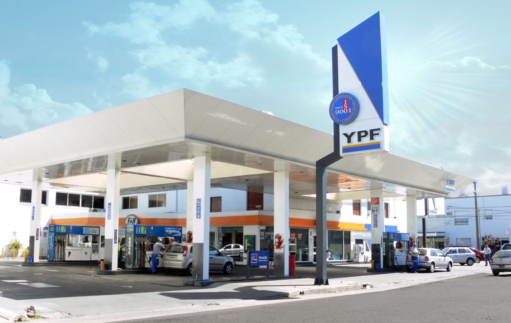 estacion ypf 1 scaled