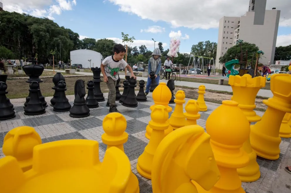plaza borges en paraná