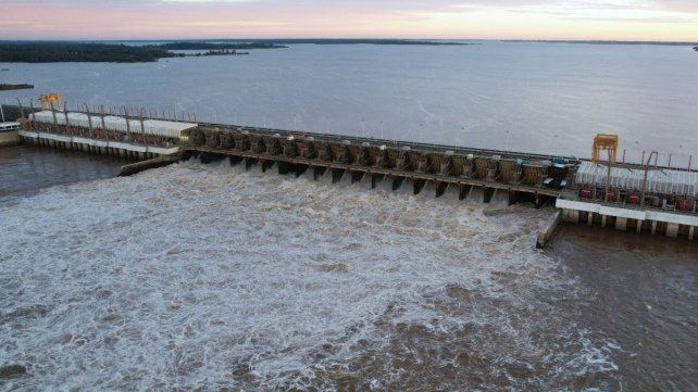 rio uruguay represa salto grandejpg