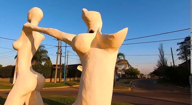 feminidad. monumento a la mujer concordia