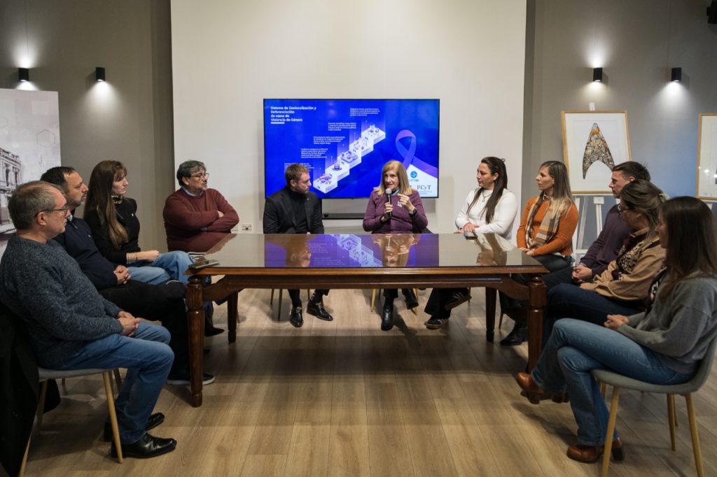 rosario romero paraná geolocalización género