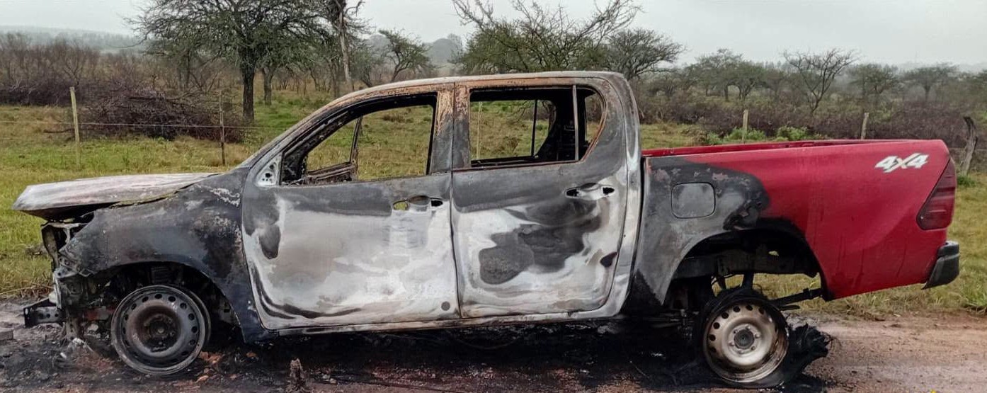 camioneta incendiada