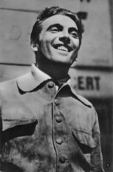 periodista dia intern julius fuíčk