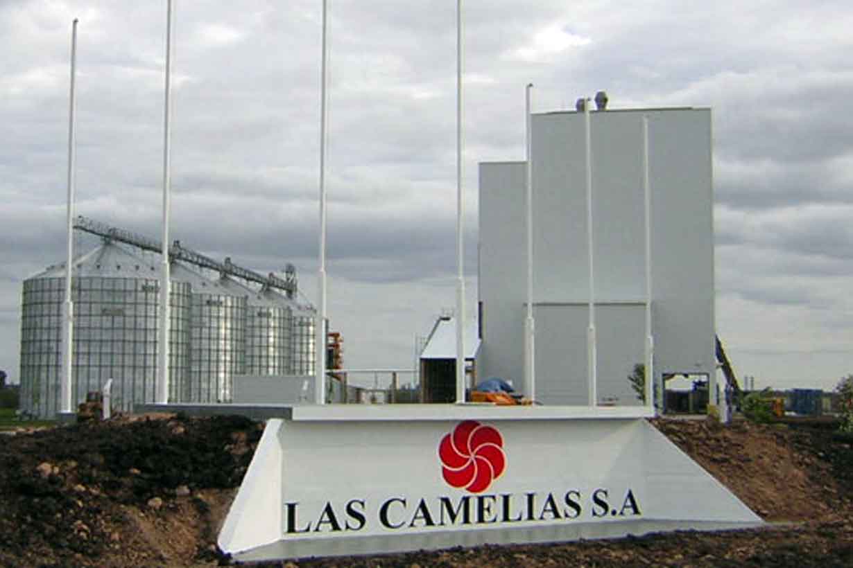 Granja Tres Arroyos y Las Camelias: dos caminos diferentes para enfrentar el mismo negocio